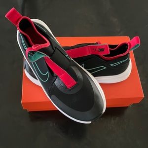 Nike Flex Plus tennis shoes
